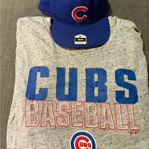 NWT Chicago cubs Majestic Heather Gray Tee and SnapBack cap